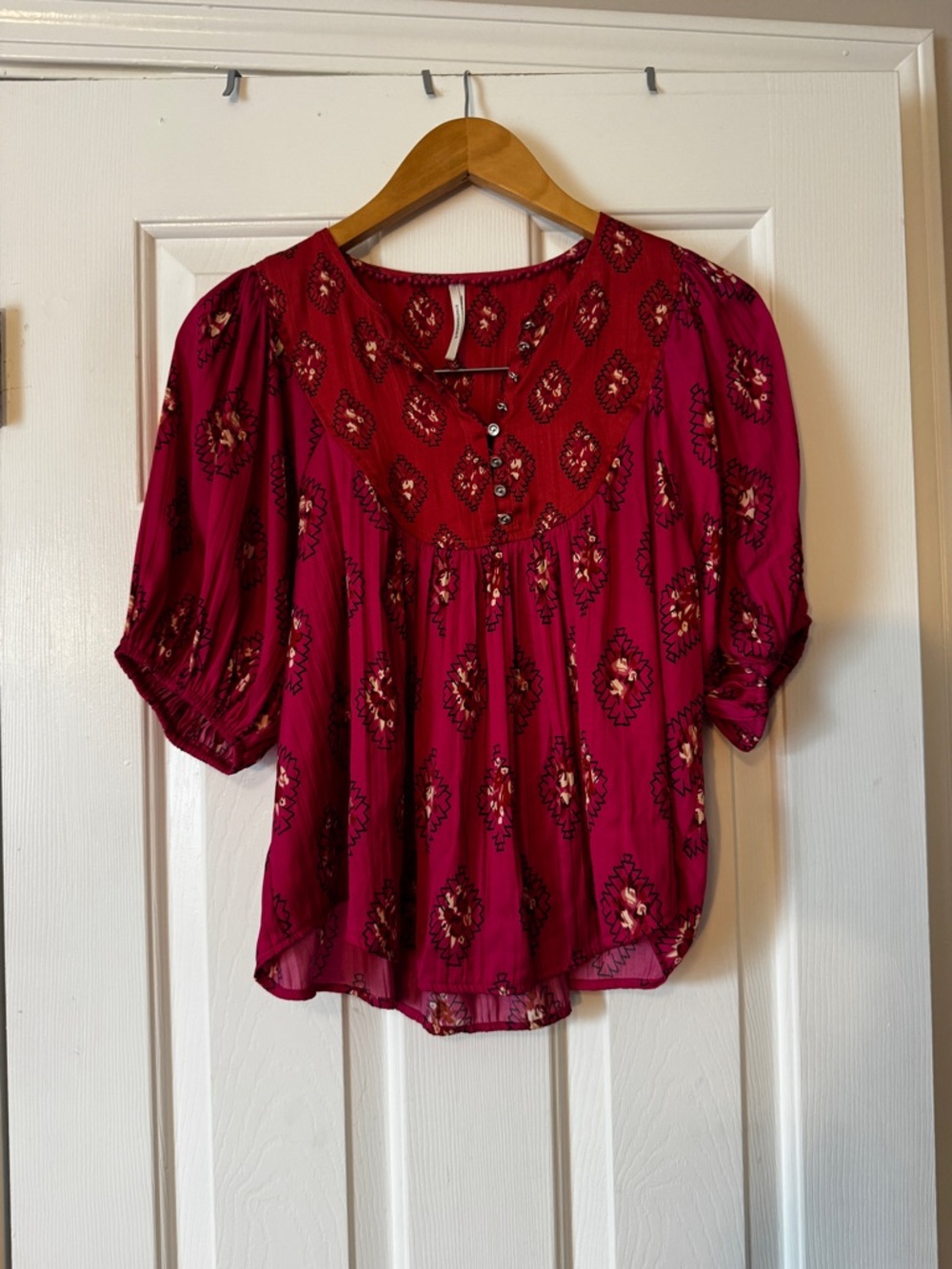 Anthropologie Pink Geometric Drape Henley Top - Size Small